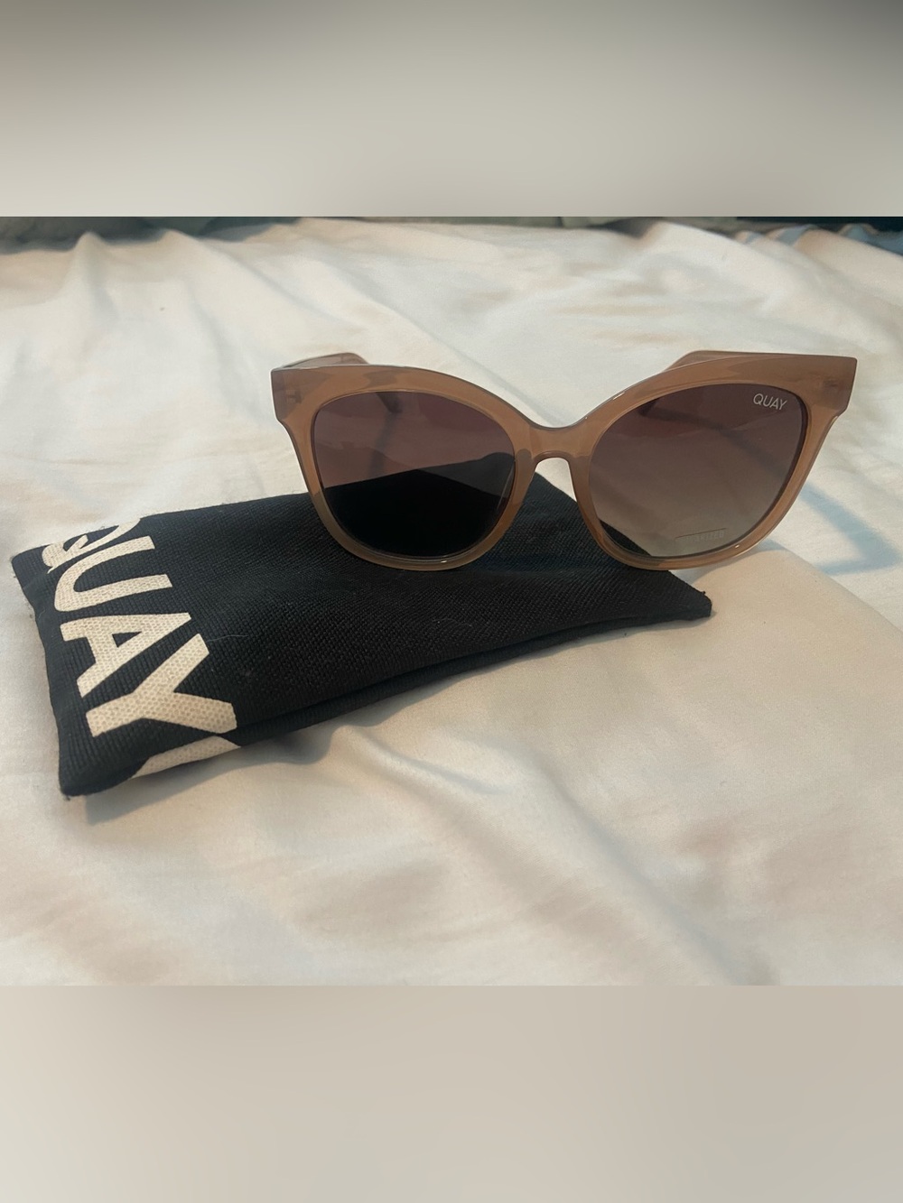 Quay Australia Women's Sunglasses in Light Brown Frame with Dark Lenses - Picture 2 of 3